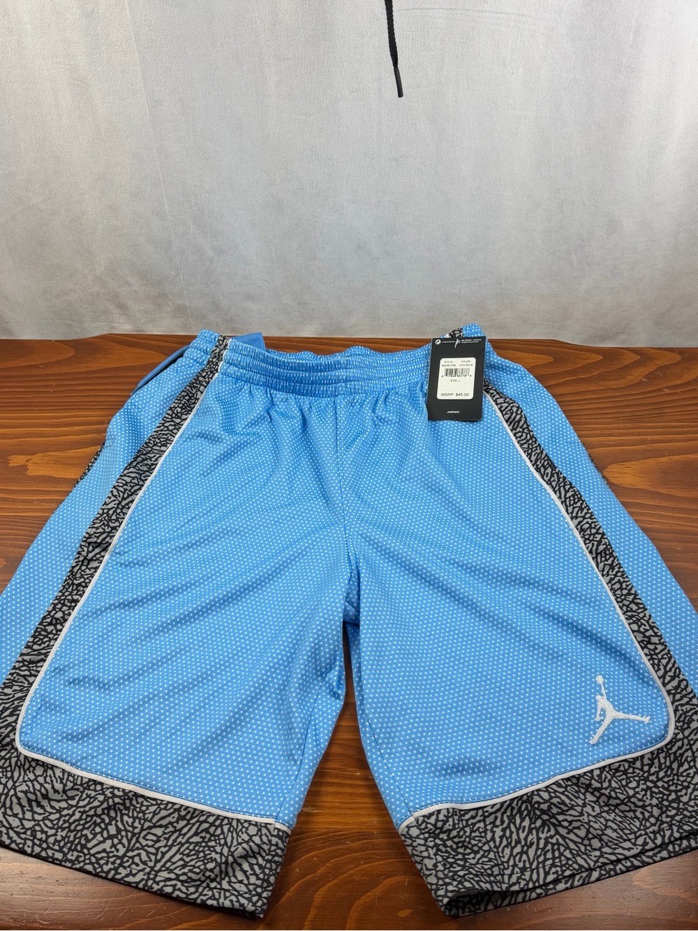 Boys Air Jordan Jumpman 23 Shorts 20” Size Large (12-13 Years Old) NWT